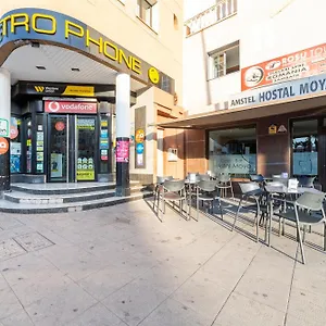  Pensión Moya